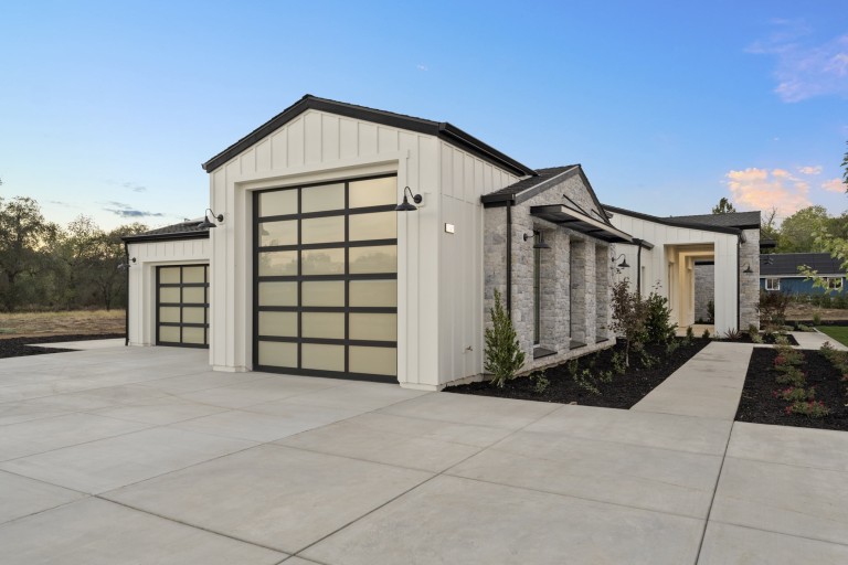 Oct-04 3340 Old Orchard Ln-76